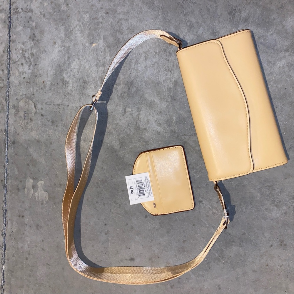 Universal Thread Cream and Yellow Crossbody Bag Sleek Design